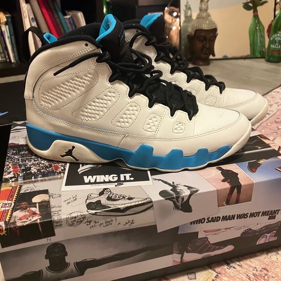 Jordan 9 Retro "Powder Blue" trainers in great condition - Picture 3 of 7